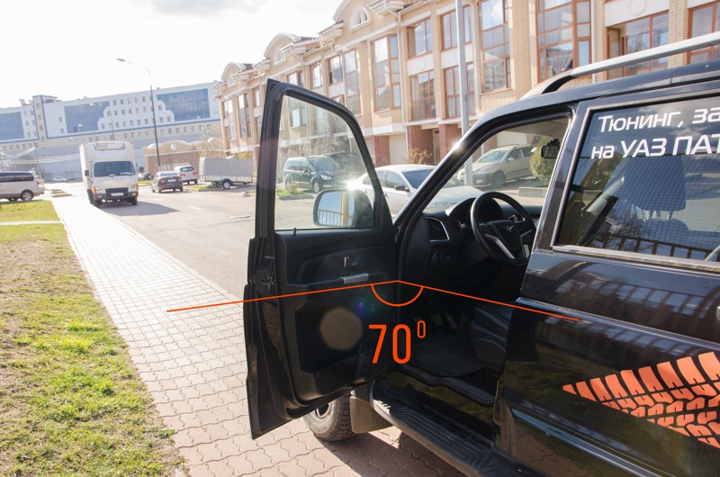 ogranichiteli-dverej-uaz-patriot-3_1