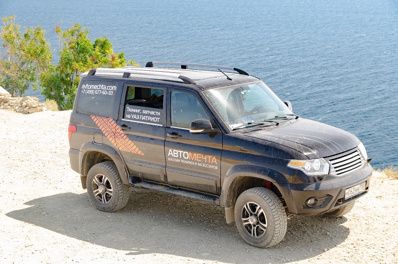 ogranichiteli-dverej-uaz-patriot-9