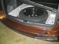 Накладка на порог багажника Рено Дастер 12-20 г.в.