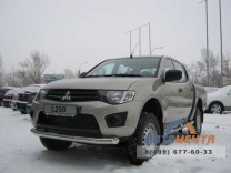 Защита переднего бампера на Mitsubishi L200 2010--0