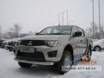 Защита переднего бампера на Mitsubishi L200 2010-