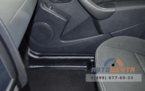 Накладки на ковролин (передние + задние, 4 шт) Рено Дастер 2012-2020 / Nissan Terrano с 2014-4 Накладки на ковролин (передние + задние, 4 шт) Рено Дастер 2012-2020 / Nissan Terrano с 2014-4
