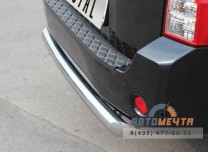Защита заднего бампера на Nissan Pathfinder 4-1