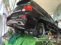 Обвес на Тойота Ленд Крузер 200 -6 Обвес на Тойота Ленд Крузер 200 -6