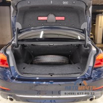 Органайзер в багажник для BMW G30 и F90 с отсеком под докатку-12