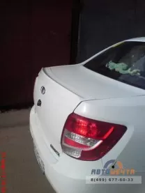 Спойлер багажника 