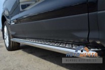 Пороги на Ford Kuga 2013, труба d42 мм с листом-1