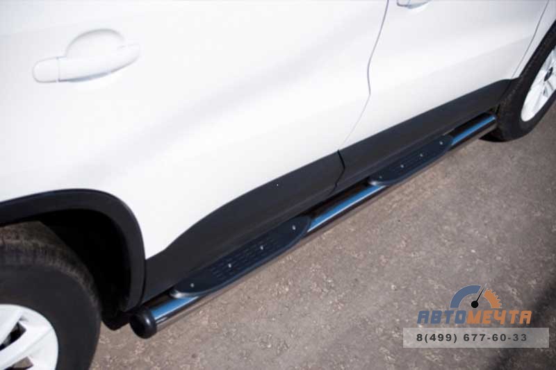 Защита порогов для VolksWagen Tiguan Track & Field, (труба), d76 мм, с накладками, пластиковые заглушки Пороги для Volkswagen Tiguan